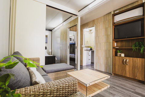 Blue Sapphire Village - Hotel NSW 0