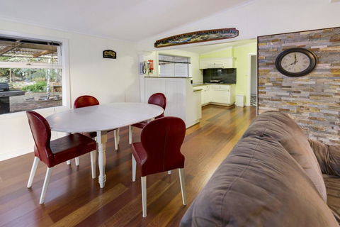 Bluff View River House - Stunning Riverfront - Hotel NSW 2