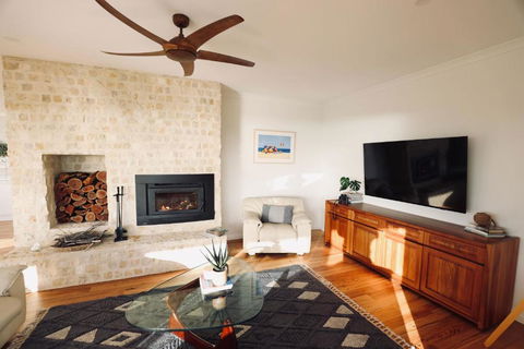 Wrights Bay House - Hotel NSW 1