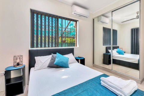 A Little Golf, A Refreshing Swim And A Lot Of Wine - Hotel NSW 2