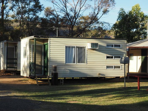 Heritage Caravan Park - Hotel NSW 1