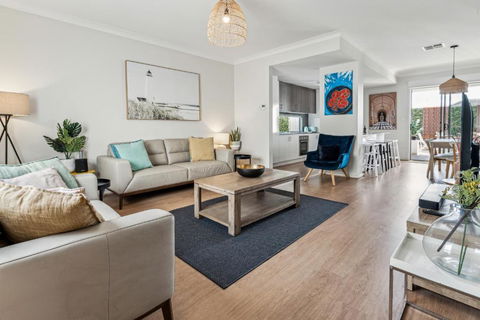 West Croydon Condo - Hotel NSW 2