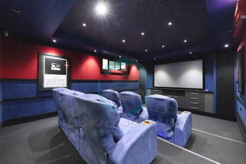 ZenLux: 4BR Bayview Mansion Infinity Pool + Cinema - Hotel NSW 0
