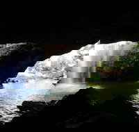 Natural Arch Rainforest  Volcano Canyon - Private Half Day Tour - Hotel NSW