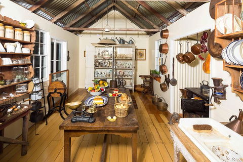 Entry Ticket At Historic Village Herberton - Hotel NSW 5