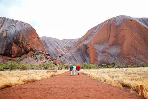 2-Day Uluru (Ayers Rock) And Kata Tjuta Trip From Alice Springs - Hotel NSW 1
