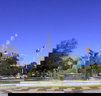 Explore Adelaide City Tour Haigh's Tasting Chocolate  Adelaide Oval Tour - Hotel NSW