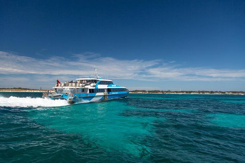 Perth To Rottnest Island Roundtrip Ferry Ticket - Hotel NSW 4