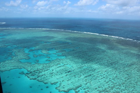 Reef And Island Scenic Flight From Airlie Beach - Hotel NSW 1