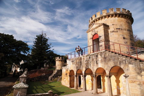4-Day Fabulous Tasmania Tour: Wineglass Bay, Port Arthur, Devils & Bruny Island - Hotel NSW 3