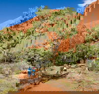 Full Uluru Base Walk at Sunrise Including breakfast - Hotel NSW