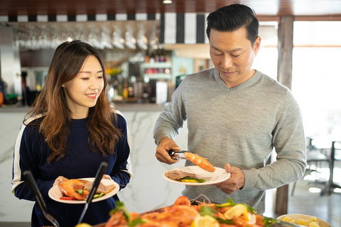 Dinner Buffet Cruise On The Gold Coast - Hotel NSW 2