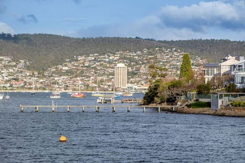 Derwent River Historic Harbour Cruise From Hobart - Hotel NSW 5