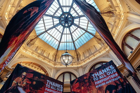 Highlights & Hidden Gems With Locals: Best Of Melbourne Private Tour - Hotel NSW 5