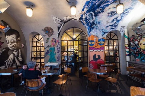 Nightlife In Melbourne: St Kilda - Hotel NSW 4