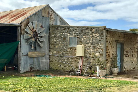 Kangaroo Island Half Day Food And Wine Trail Tour - Hotel NSW 1