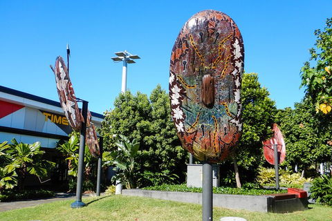 Cairns History Walking Tour - Hotel NSW 1