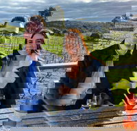 Daylesford Wine Tours wine cider gin vodka port food  sights tours - Hotel NSW