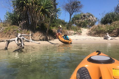 1-Hour Single Or Double Kayak Hire On Golden Beach, Caloundra - Hotel NSW 5